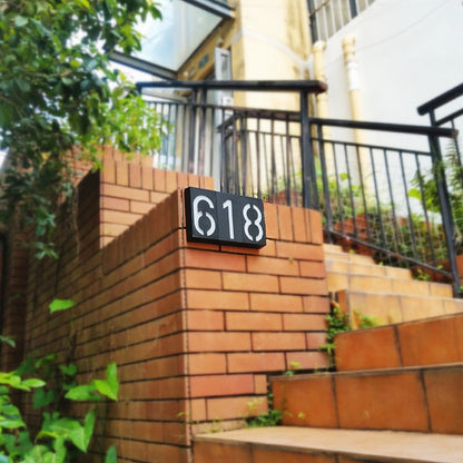 Lighteme LED House Number Solar Power Digital Hotal Door Wall Solar Light Address Number Sign Lamp Custom Street Number Plaque