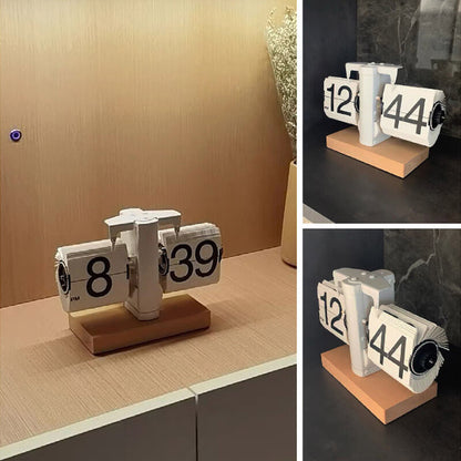 Lighteme Walnut Page Turning Clock