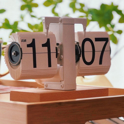 Lighteme Walnut Page Turning Clock