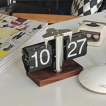 Lighteme Walnut Page Turning Clock