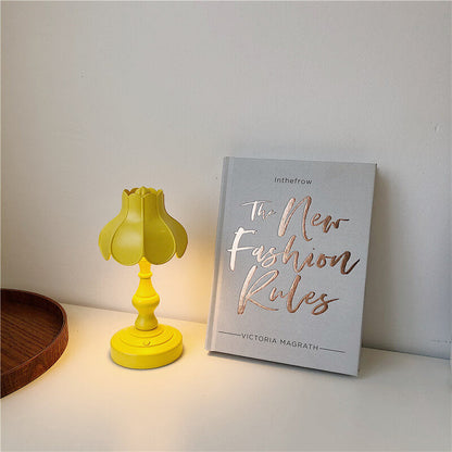 Lighteme Lotus Leaf Shape Night Lamp