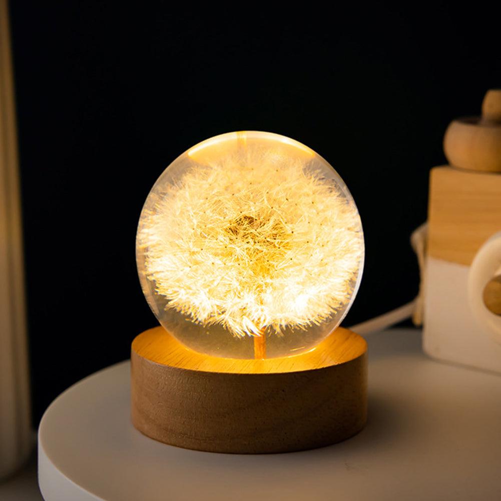 Lighteme Mini-Nachtlicht mit Kristallkugel